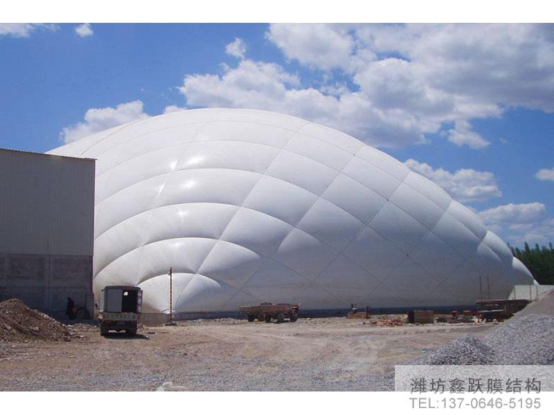 充气膜建筑