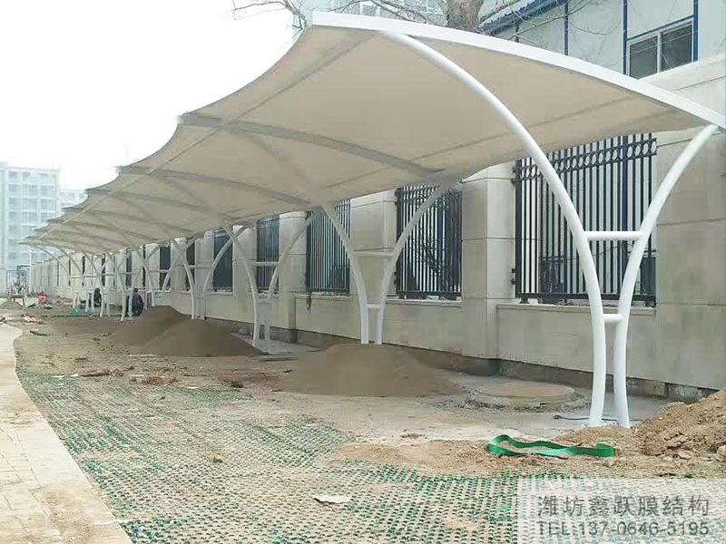 膜结构车棚