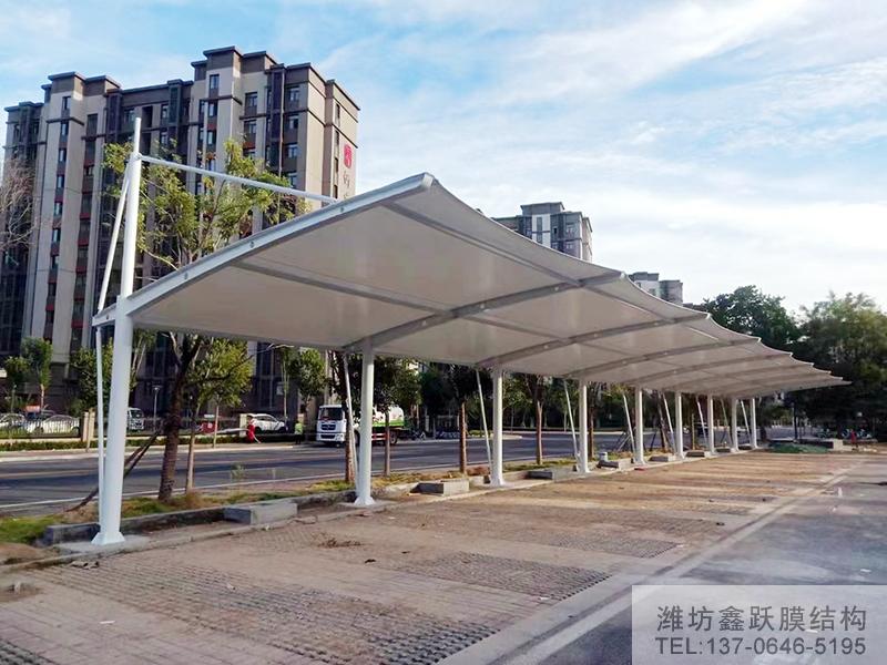  膜结构车棚